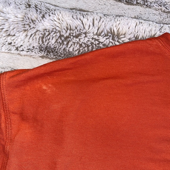 Lululemon Cates Tee - Picture 6 of 6